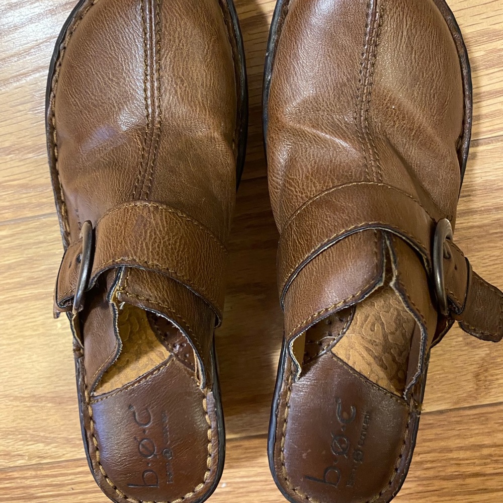 BOC memory foam sole clogs